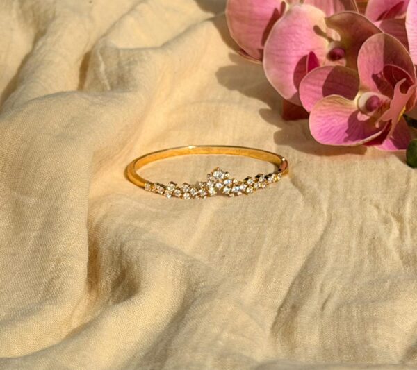 PHOTO-2026-06-14-15-56-36 Crown Cuff Bangle