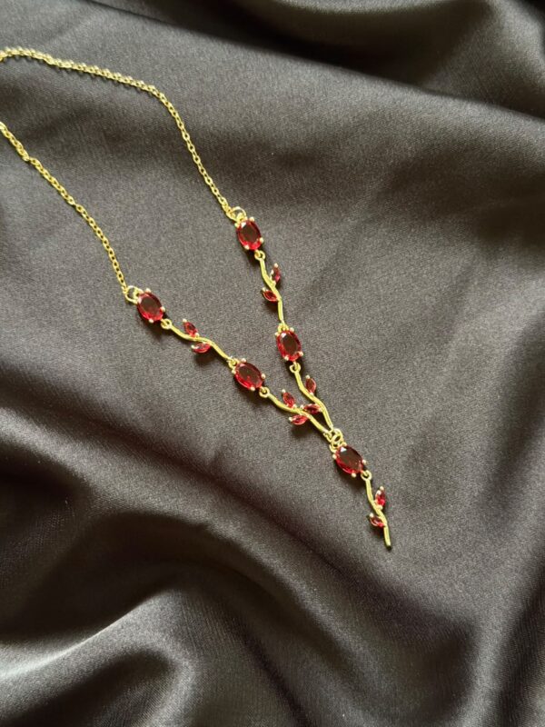 Red Tulip Necklace