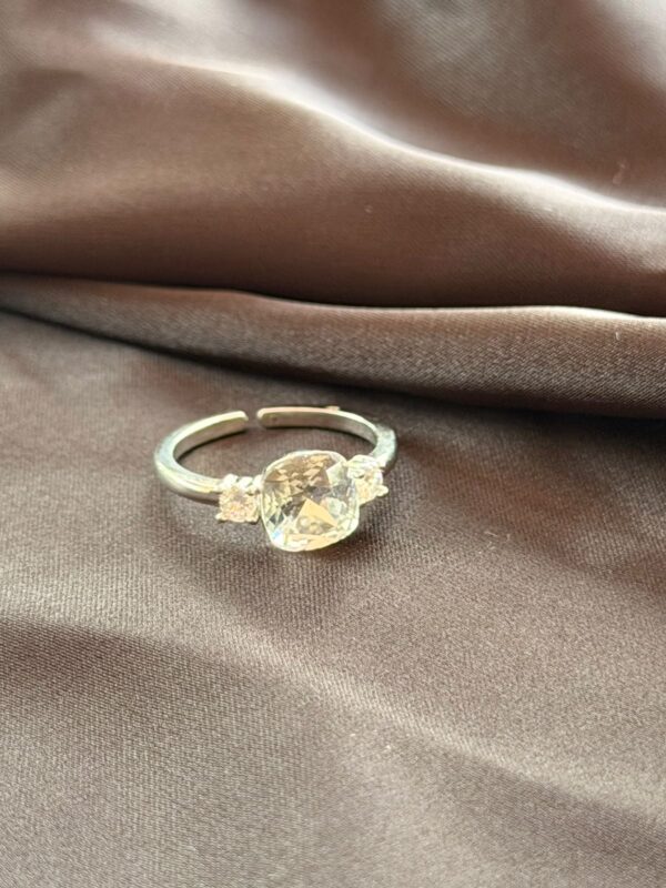 Crystal Ring