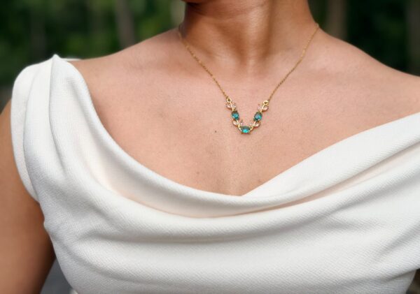 Aqua Tulip Necklace